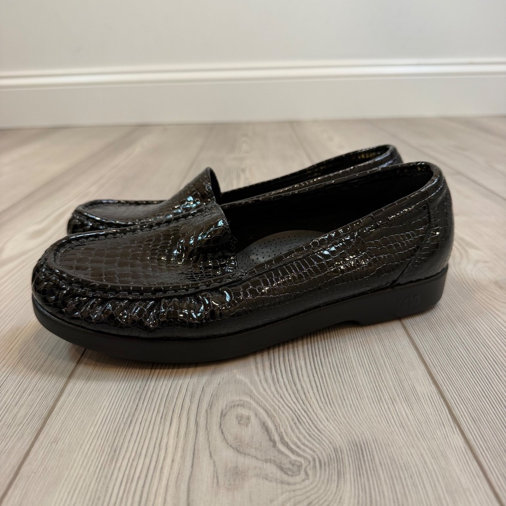 SAS Womens 8 WW Black Croc Embossed Patent Leather Tripad Comfort Loafers USA